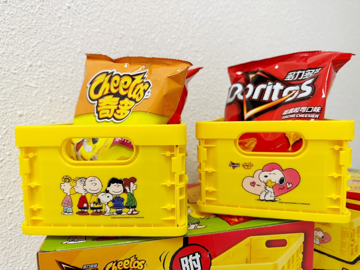 史努比現身全家！全家開賣「史努比零食禮盒」，超萌史努比與夥伴變摺疊收納籃！
