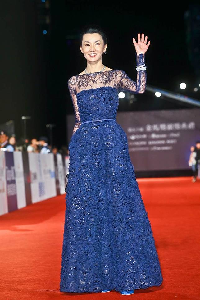 娛樂8點半》張曼玉美到選港姐！甩花瓶升格當影后 開口唱歌慘被酸「破鑼嗓」