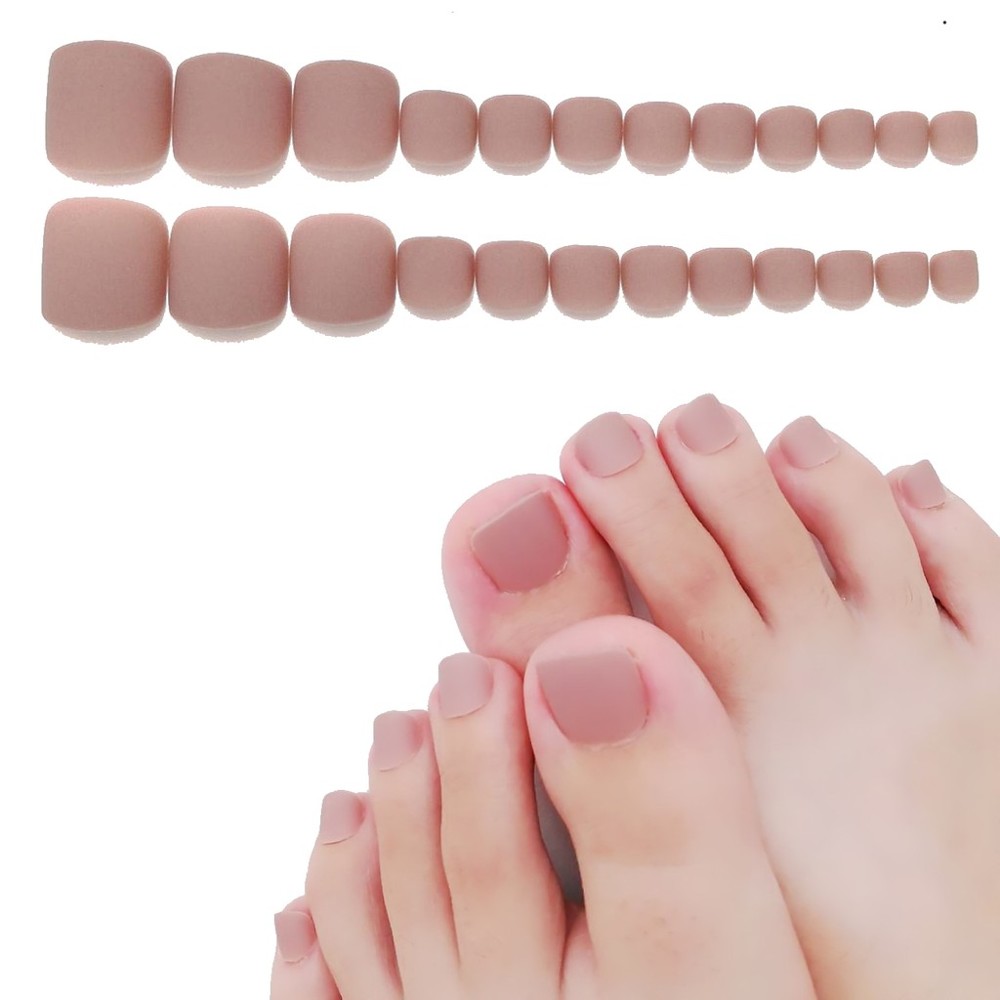 【台灣現貨，不必等】 【贈送】24粒果凍背膠+酒精擦拭片 【商品特色】 1、夏天就是要穿涼鞋，涼鞋就是要露腳趾，所以腳趾上的裝扮不能沒有喔~ 2、穿戴後特顯皮膚白皙喔~ 【美甲規格】 材質：ABS樹脂