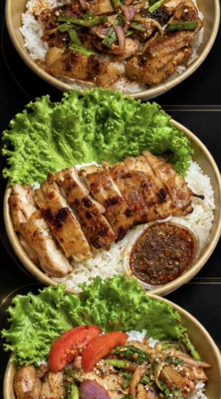 ร้านข้าวKF2Pข้าวไก่ย่างเตาถ่าน