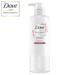 ◎日本製 無矽靈|◎蘊含髮絲修護成分，海藻糖及水解角蛋白|◎散發天然植萃香氛品牌:Dove多芬品牌定位:開架品牌種類:洗髮商品名稱:DOVE多芬日本植萃柔順保濕洗髮露500g_荷花精萃劑型:凝露適用髮