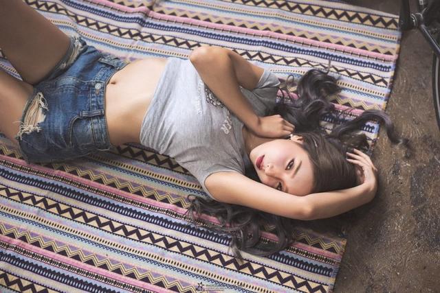 志龍就愛這一款？GD歷任「緋聞女友」盤點，小松菜奈、Jennie各個都是高級臉！