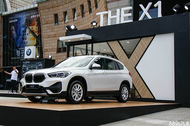 維持預售價 Bmw X1小改款185萬起正式上市 8891汽車交易網 Line Today