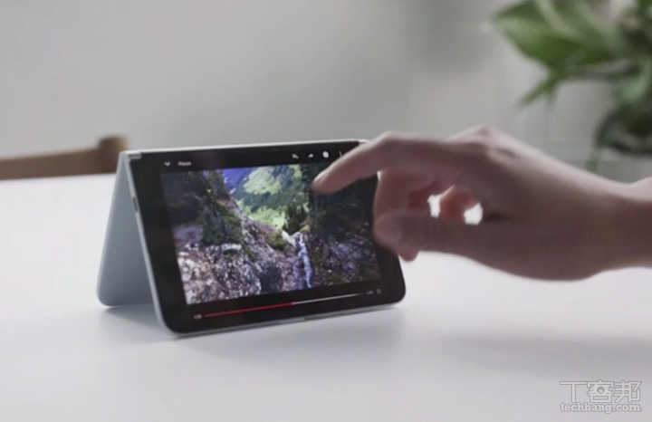 微軟又做新手機了！雙螢幕 Surface Duo 採用 Android 系統