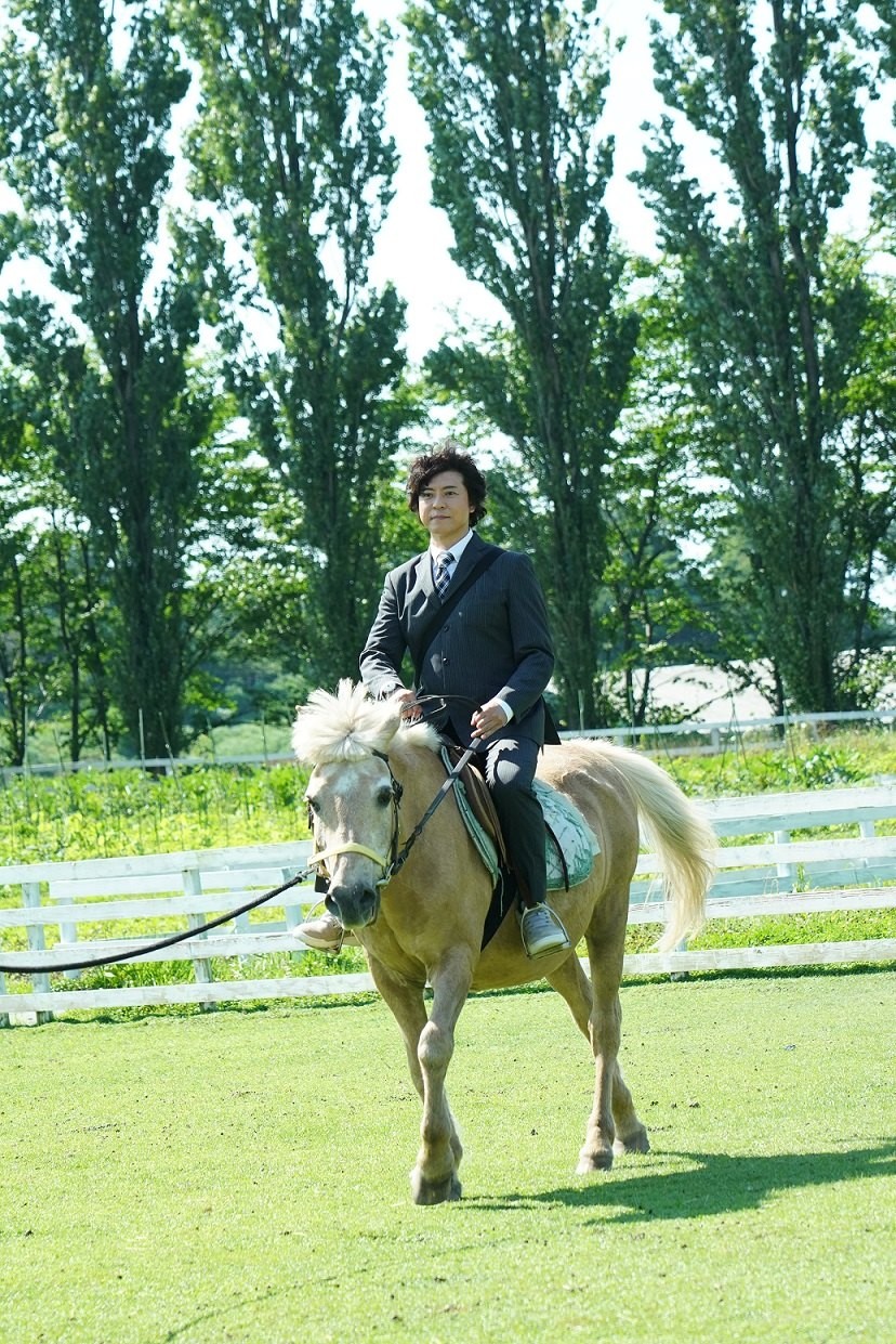 上川隆也 約10年ぶりに乗馬シーンに挑戦 遺留捜査sp