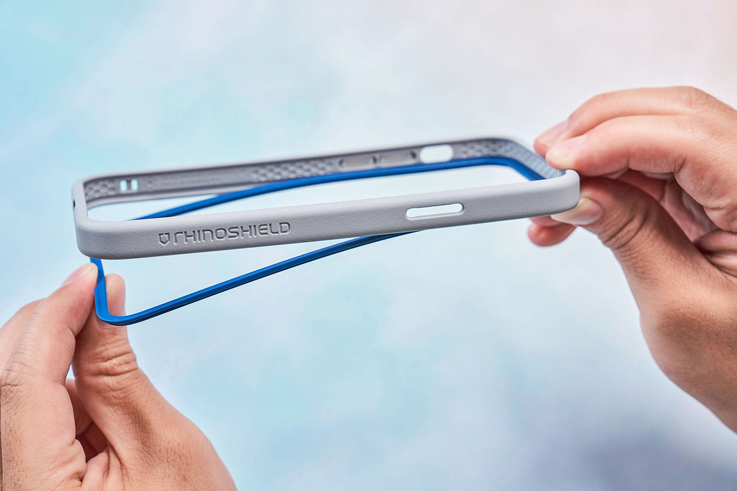 最強防護來襲！專為 iPhone12 系列量身打造的犀牛盾組合：3D 壯撞貼、Mod NX + SolidSuit 完美打造 360 度零死角防護！