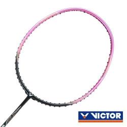 ◎*空拍無穿線|◎*奈米級樹脂添加|◎*碳纖維複合材質，減少拍框變形種類:羽球類型:球拍材質:依商品圖說明尺寸:依商品圖說明重量:依商品圖說明