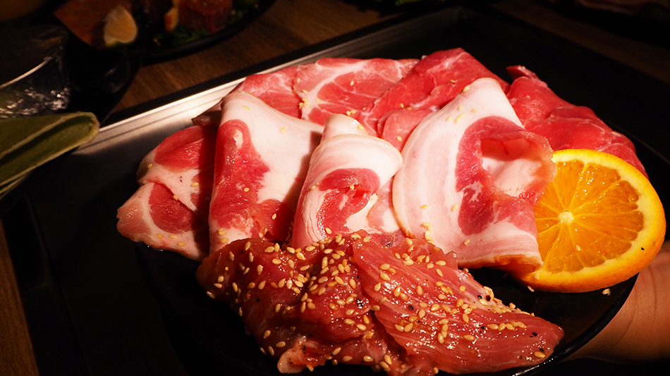 月桂炭火燒肉,基隆吃到飽,基隆燒肉,日式燒肉,炭烤,吃到飽,海鮮吃到飽,生蠔吃到飽,龍蝦吃到飽,帝王蟹吃到飽,牛小排吃到飽,牛舌吃到飽