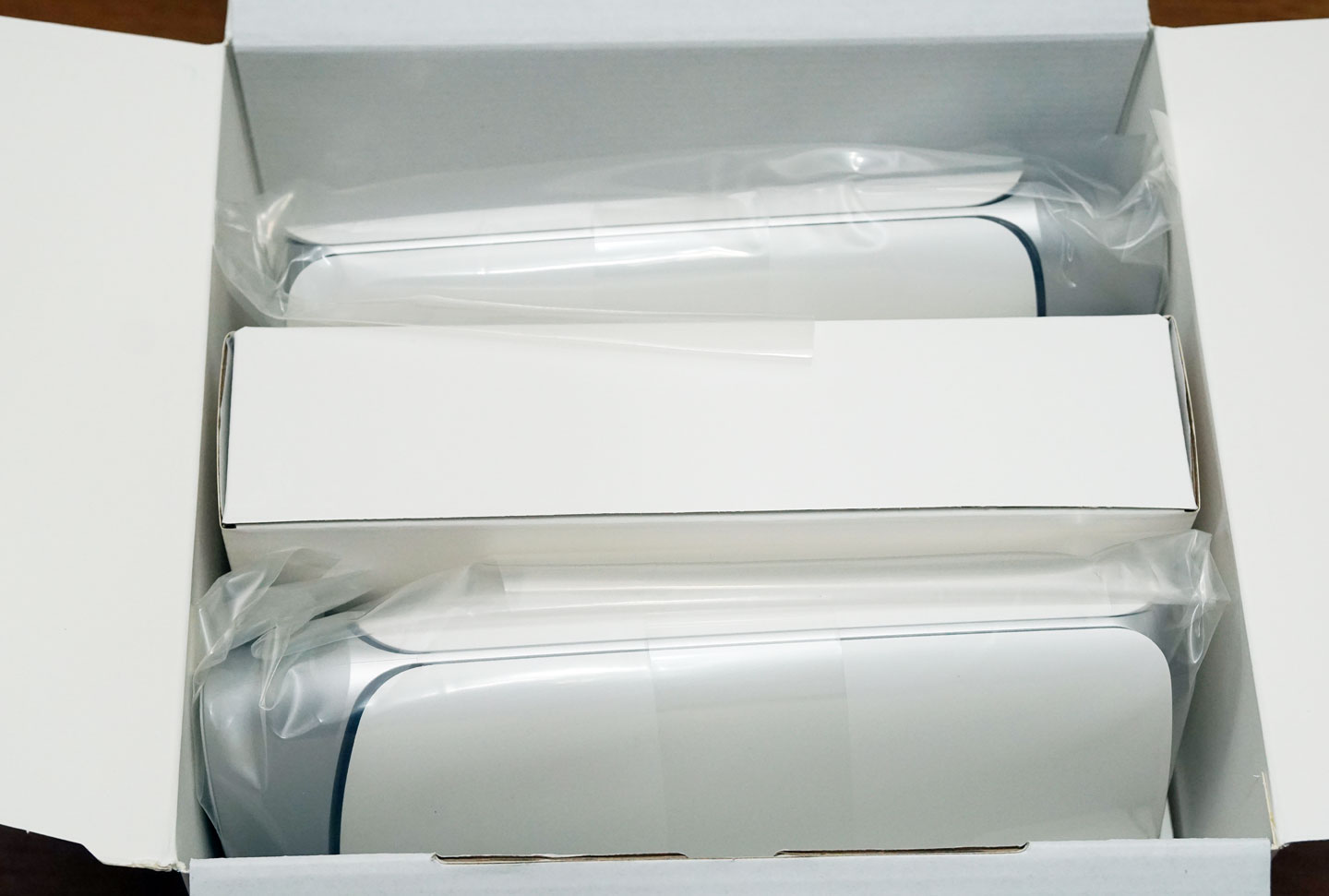 零死角收訊與優異網速：NETGEAR Orbi AX5400 三頻 Wi-Fi 6 延伸系統（RBK752）開箱與深度評測！