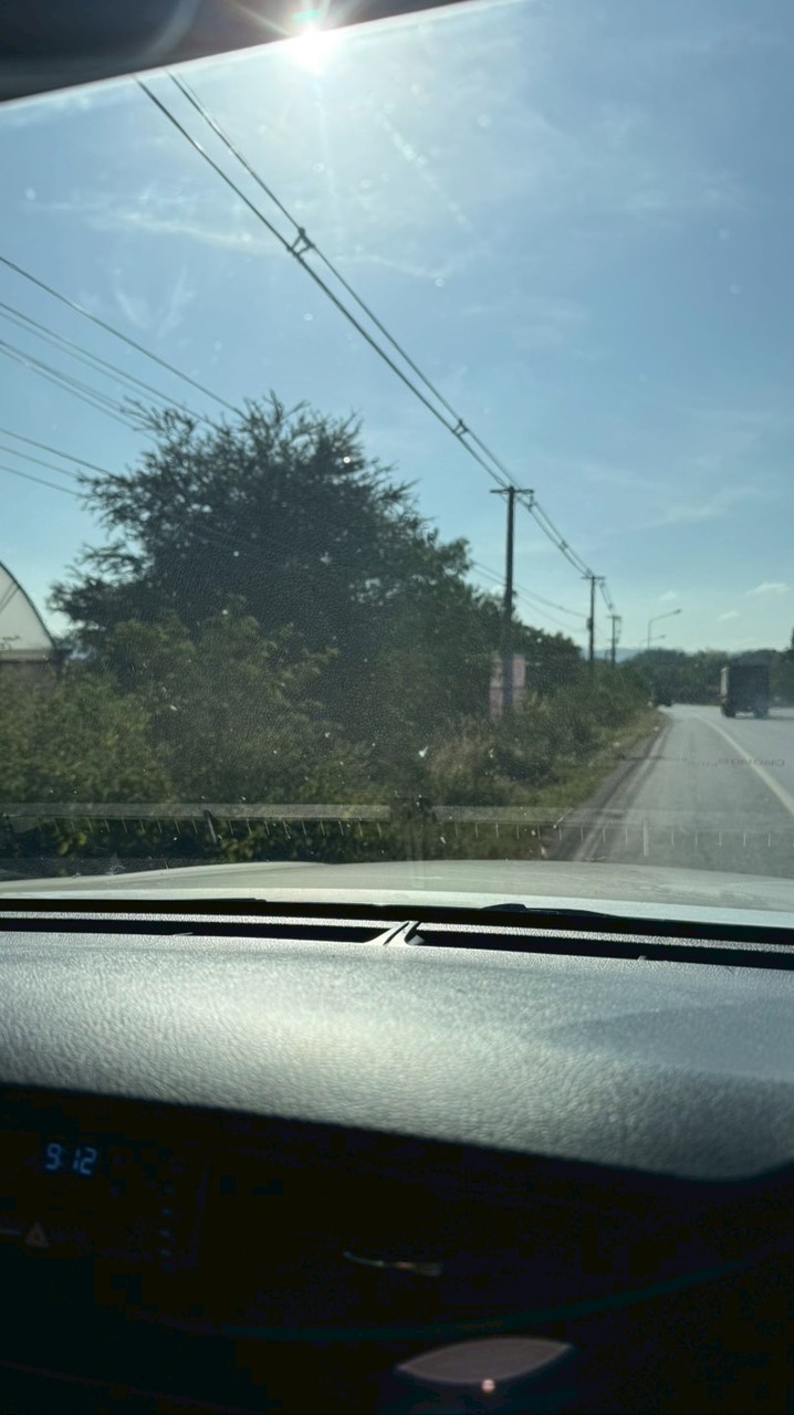 ติดป้ายนโยบาย หนองสาหร่าย