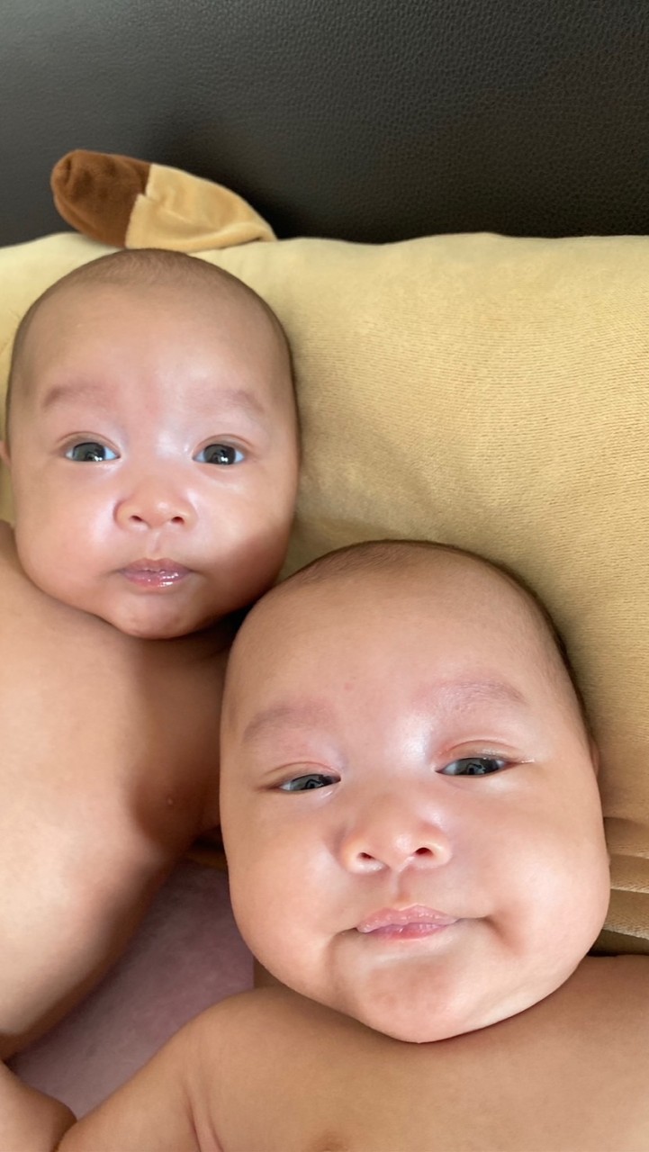 บ้านนม น้องแฝด 🍼🍼