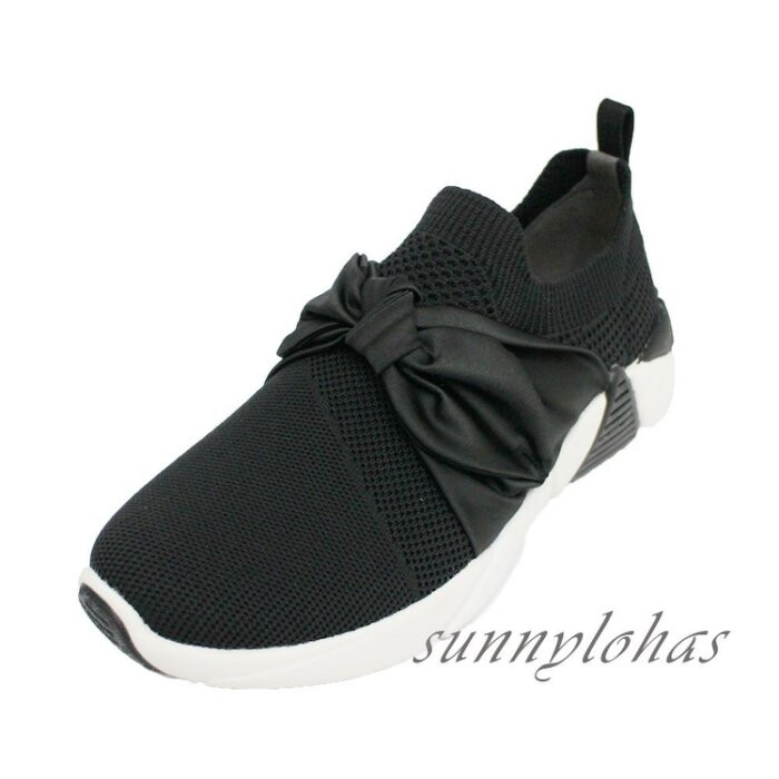 SKECHERS Mark Nason 時尚休閒 建議售價:$3190 結合時尚及運動風格的 Mark Nason 洛杉磯摩登女性健走鞋 採用柔軟幾近無縫的舒適透氣網布面料；前衛的休閒運動鞋牛津鞋型，