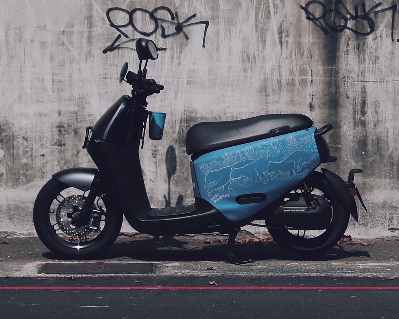 車套為雙面皆可使用 gogoro 2/ 3 /viva /Ai 1 皆有製作(在備註中標示即可)