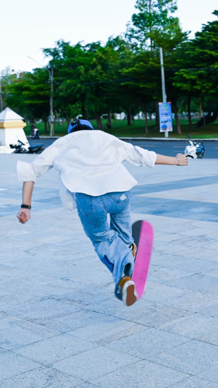 Skateboard พูดคุย แลกเปลี่ยน ซื้อขายเกี่ยวกับสเก็ต