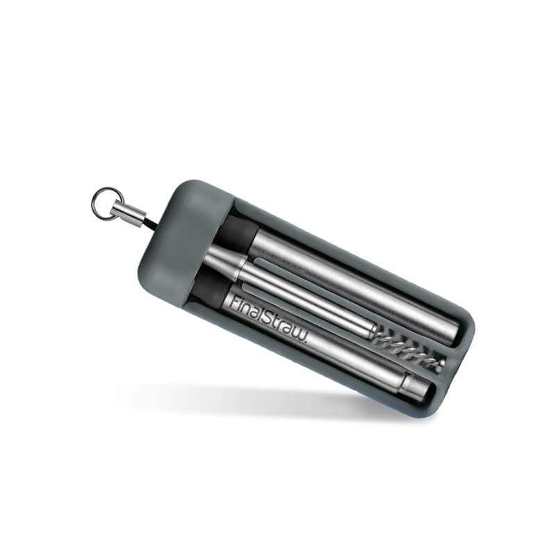 產品特色 世界首支「可摺疊的不鏽鋼吸管」 304不鏽鋼材質打造，不揮發任何有害物質 4段式可折疊結構設計，一秒內自動組裝完成 管口兩側柔軟材質，不含BPA、不含乳膠 耐熱溫度高達120℃，冷熱飲皆適用