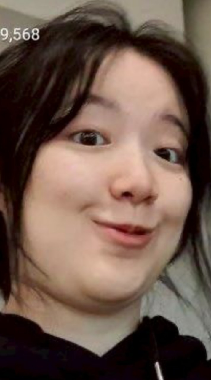 ✧⁠  八  卦  群  ✧⁠  聊  天  群   ✧⁠  追  星 群  ✧