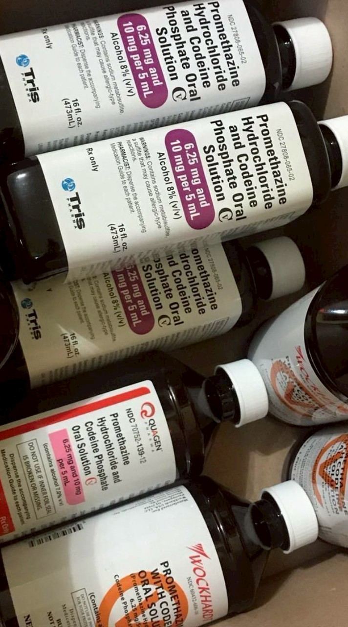 รวมของเมาวัยรุ่นไทย 18+  by STN thailand