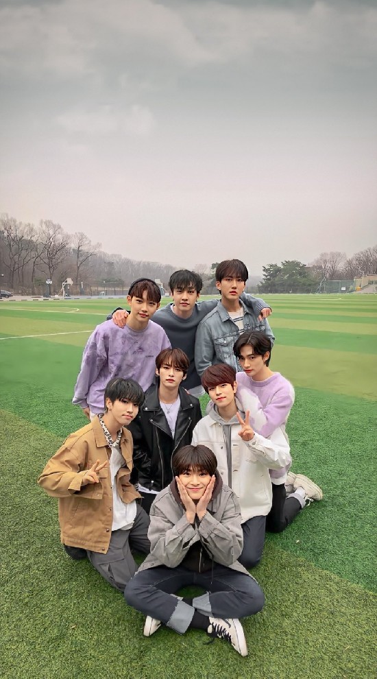Stray Kids WTS/WTB/WTT/Sharelink GOのオープンチャット