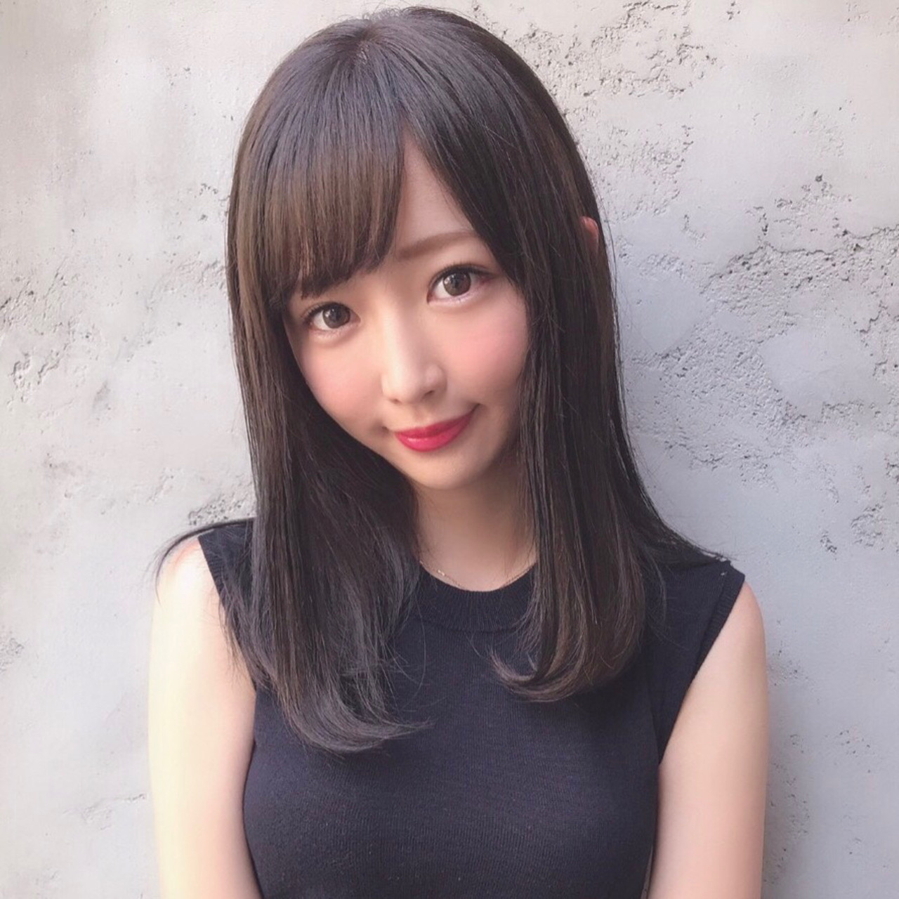 指原莉乃の髪型が可愛い ミディアムヘアのポイントに注目