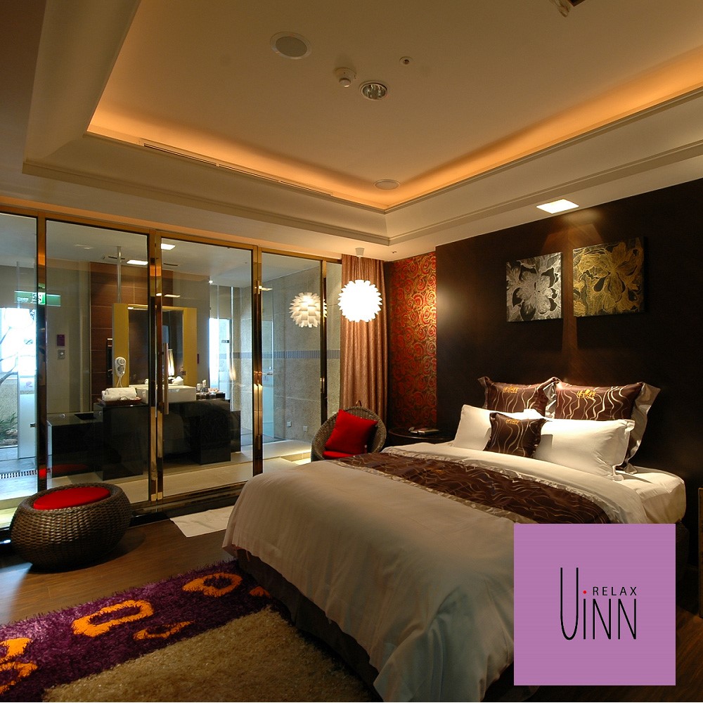 ●專用客梯及節能環保空調●多種主題風格的汽車休閒旅館●知名設計師房型設計，令人別出心裁的住宿體驗！