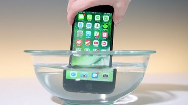 國外網友實測 iPhone7 防水能力 結果讓人...