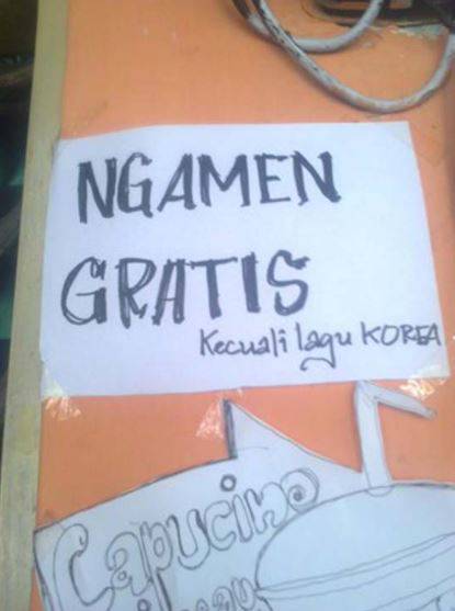 8 Larangan Mengamen Ini Bikin Musisi Jalanan Gemes Sendiri