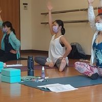 產後瑜伽、產後塑身、產後護理、孕婦瑜伽、骨盆矯正、腹直肌分離修復