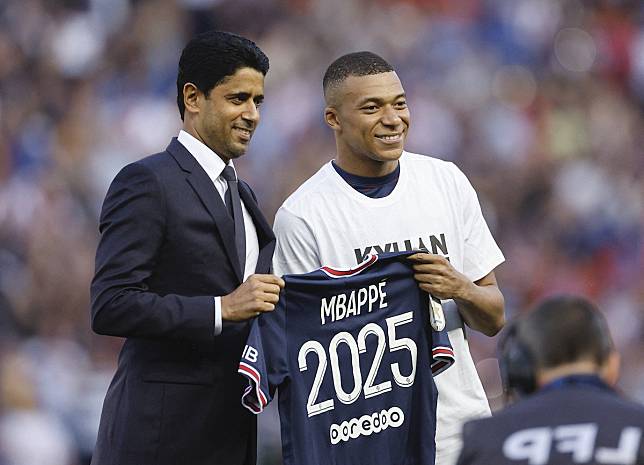 Resmi ! Kylian Mbappe Perpanjang Kontrak di PSG Sampai 2025