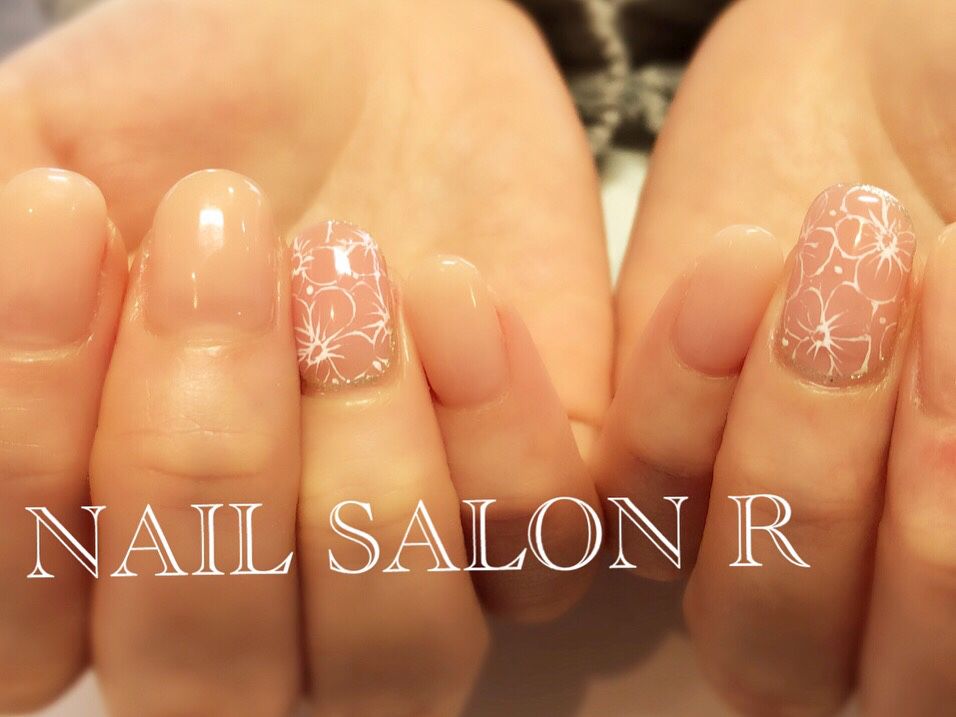 Nail Salon R Line Official Account