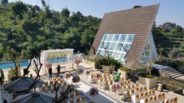 5 Rekomendasi Wedding Chapel Romantis di Indonesia