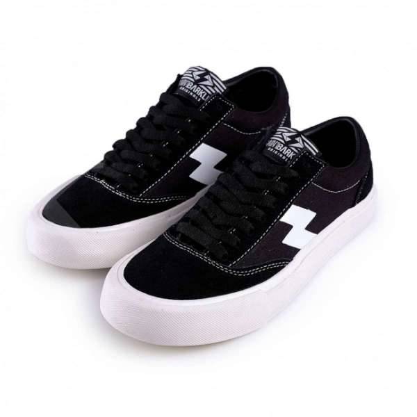 Sepatu hot sale lokal sneakers