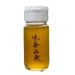 ◎呈現淡定的琥珀色|◎柑橘果酸香味|◎香甜可口品牌:農會類型:蜂蜜包裝:瓶/罐裝份數/規格:700g/瓶內容物說明:香丁蜂蜜保存方式:常溫請置陰涼處產地:台灣保存期限:二年廠商名稱:關山鎮養蜂產銷班廠