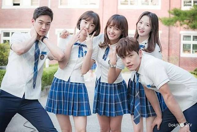 7 Drakor Menarik Drama Korea Terbaik Tentang Cerita Romantis Remaja Di Sekolah Kontan Co Id Line Today