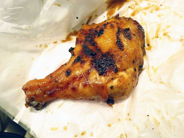 【永和美食】龐家生烤雞腿-樂華夜市附近的炭烤美食