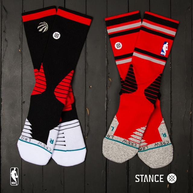 男神彭于晏也在穿！5個時尚穿搭「襪子品牌」推薦，腳下造型是決勝關鍵！