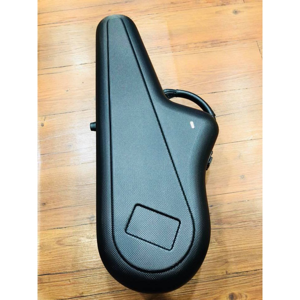 凱傑樂器台製 薩克斯風 手提型 塑鋼 造型箱 中音專用 保護性強可肩背攜帶方便歡迎詢問 --------------------------------------------------------