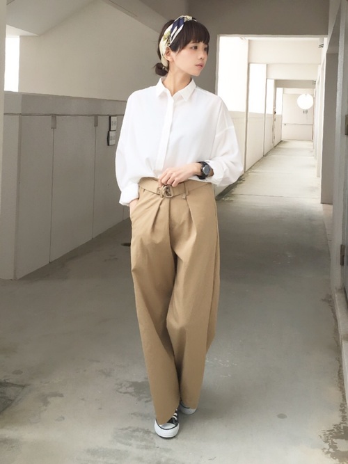 喜愛日系穿搭不可錯過小撇步！混搭3款品牌絲巾打造多變時髦形象0