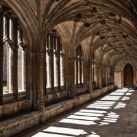 Hogwarts School | โรงเรียน​คาถาพ่อแม่มด​ศาสตร์​