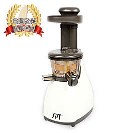 DC馬達，每分鐘60RPM，有倒轉功能n附製冰淇淋功能n每分鐘60轉螺旋推進方式壓搾保留蔬果天然味道