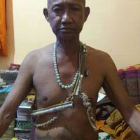 พระเฉลิมพล(หลวงตาไข่)