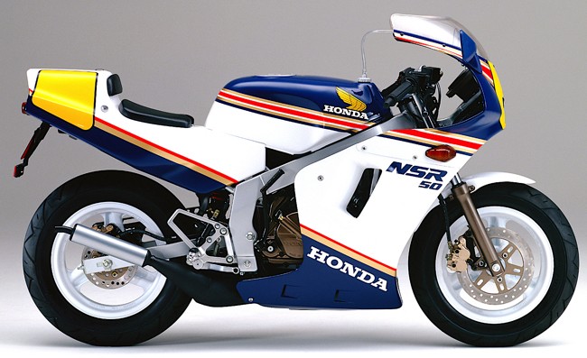 中古価格も高騰！1987年に誕生したホンダの50ccレーサーレプリカ「NSR50」（＠DIME）