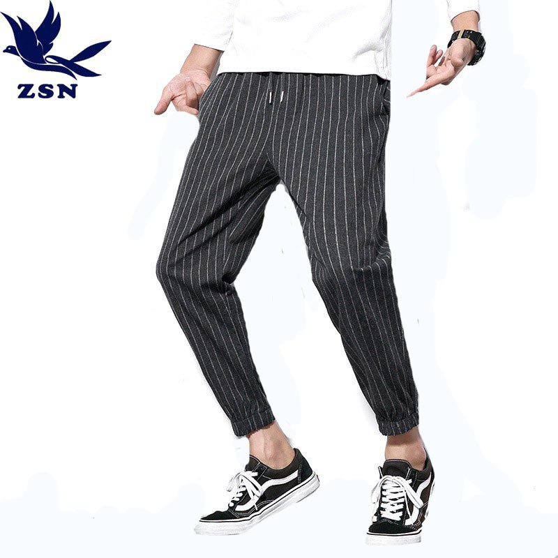 韓版潮流休閒條紋長褲 縮口顯瘦百搭流行男生褲子 寬鬆條紋褲 韓版長褲 休閒褲 運動風潮褲 學院風男友禮物 四季可穿束口褲