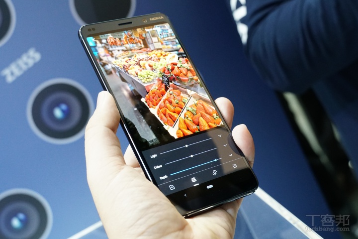 Nokia 9 PureView 實際上手，從拍照到檢視照片真如傳說中的那麼久嗎？