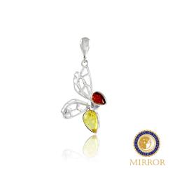 ◎波蘭進口天然琥珀|◎有機寶石、集中注意力|◎提神、緩解疲勞、活血化瘀商品名稱:【MIRROR皇宣緣】女王蜂琥珀墜品牌:MIRROR皇宣緣種類:琥珀/蜜蠟款式:墜子鑲嵌主材質:925純銀材質說明:材質