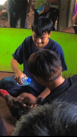 ส.อัญมณีสี่หนุ่มทีม