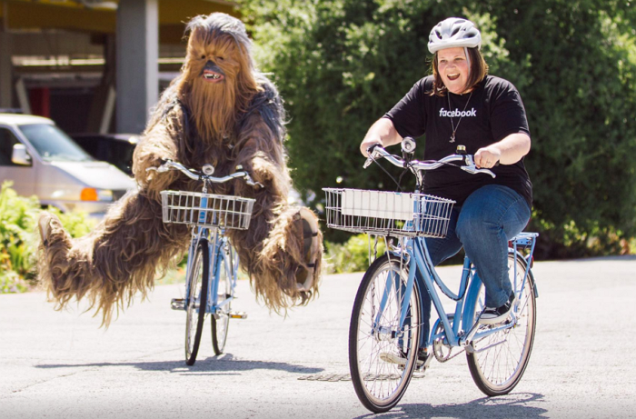 Google有GBike，蘋果也有Apple Gray單車，從單車也可以看出科技公司的文化差異