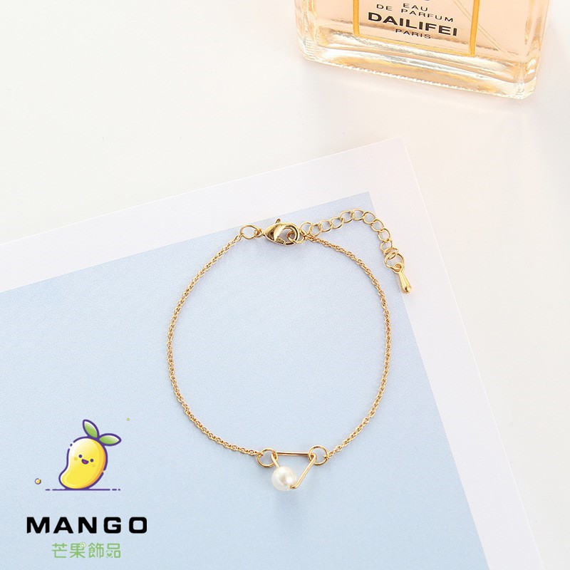 【滿額免運】仿珍珠手鏈三角幾何韓版簡約情侶閨蜜手鏈 金手環 手镯 T321