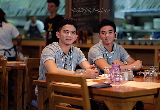 10 Potret Sibling Goals Ala Rizki-Ridho D'Academy, Bikin Susah Milih