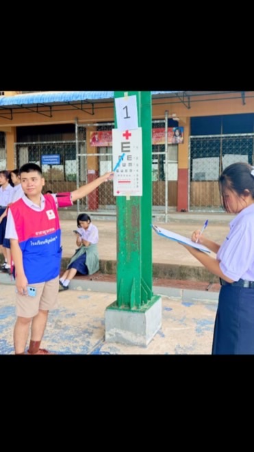 โครงการรถตัดแว่นตาเคลื่อนที่สภากาชาดไทยโรงเรียนพิบูลมังสาหาร