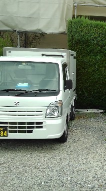 みんなで楽しく　仲間意識　軽運送